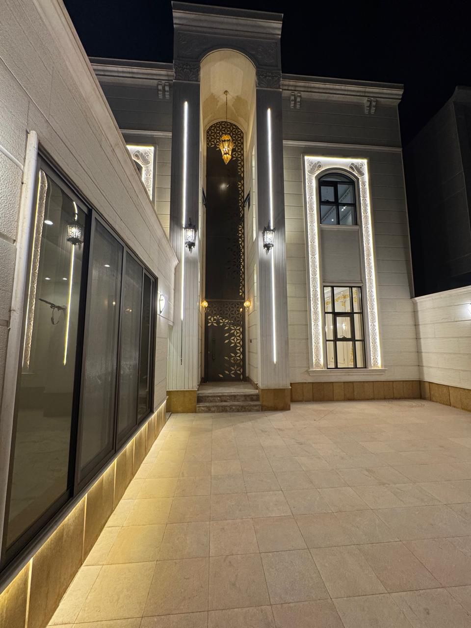 عمائر سكنية وتجارية